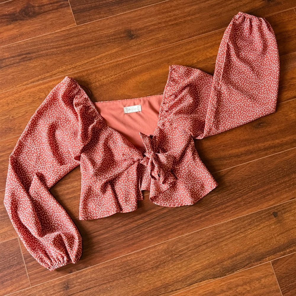 Blush rose pink romantic tie-front top with mini white hearts, size small